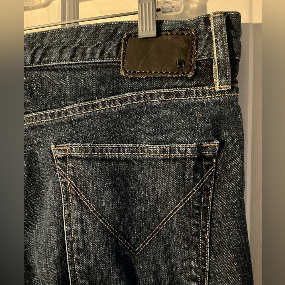 John Varvatos Men's Wight Skinny Jeans With Button Fly Size 34 - Picture 6 of 10